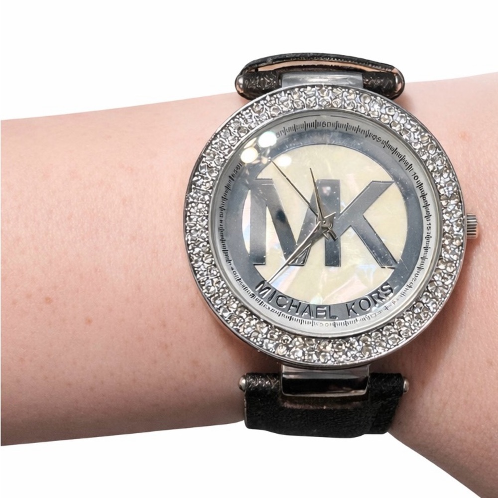 Michael Kors Crystal Logo Watch • MK Leather Strap • Needs Battery - Picture 5 of 8